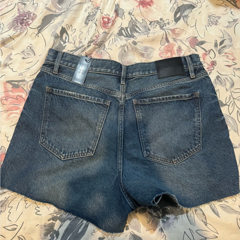 NWT express Medium Blue mid rise Denim Cutoff Shorts - Picture 5 of 5